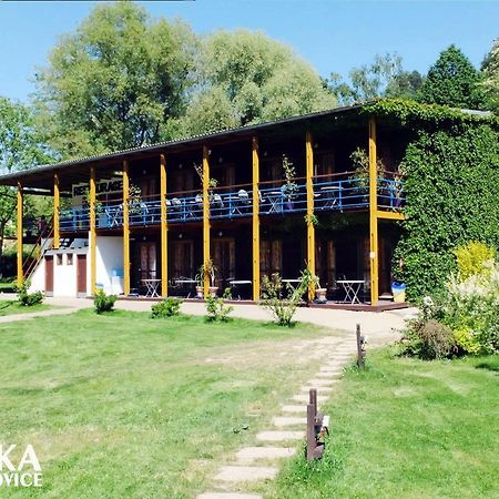 Lávka Park Skochovice Hotel Vrané nad Vltavou Exterior foto