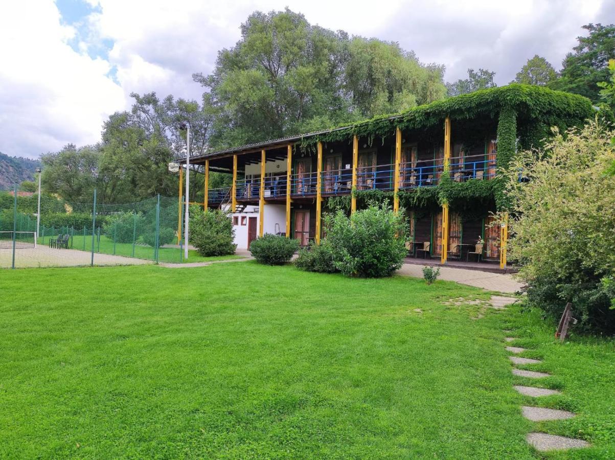 Lávka Park Skochovice Hotel Vrané nad Vltavou Exterior foto